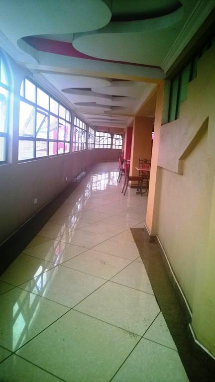 Starehe Link Hotel ナイロビ エクステリア 写真